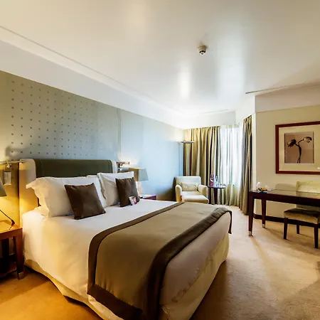 Le Meridien Park Atlantic Hotel 5*
