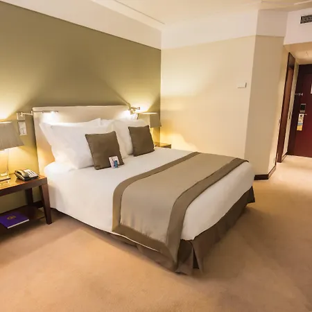 Le Meridien Park Atlantic Hotel 5*